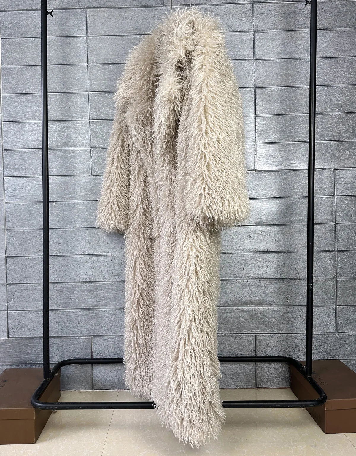 LANMREM Colorful Women's Furry Coat Rose Pink Faux Fur Coat Suit Collar Autumn Winter Thick Cardigan Long Overcoat Chic 2DB5859