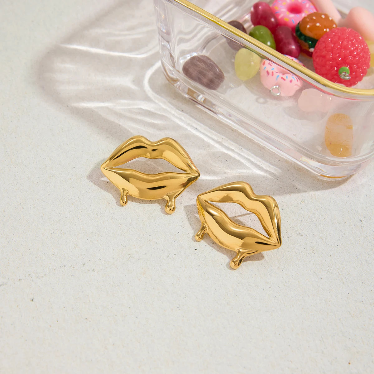 Zora Sweet And Romantic 18K Gold Color Plated Liquid Melted Lip Earrings Hypoallergenic Waterproof Stainless Steel Women Jewelry