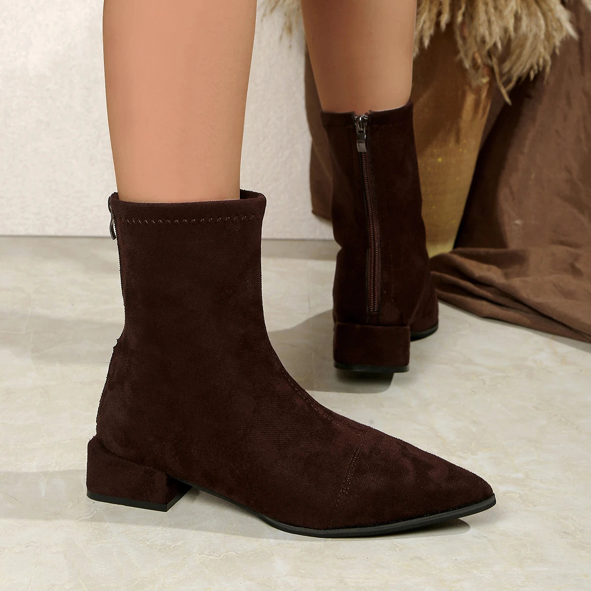 Winter Comfortable Square Heel Zipper Plus Size Work Boots Fashionable New Pointed Suede Sexy Casual Riding Boots for Women