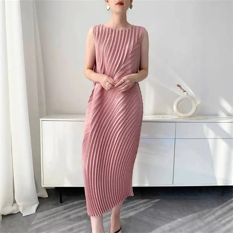 LANMREM Handmade Pleated Women's Sleeveless Summer Dress Wave Pattern Irregular Loose O-neck Mid-Length Pleated Dresses 2DB4814