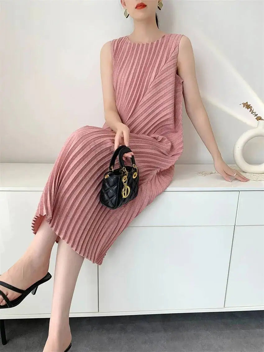LANMREM Handmade Pleated Women's Sleeveless Summer Dress Wave Pattern Irregular Loose O-neck Mid-Length Pleated Dresses 2DB4814