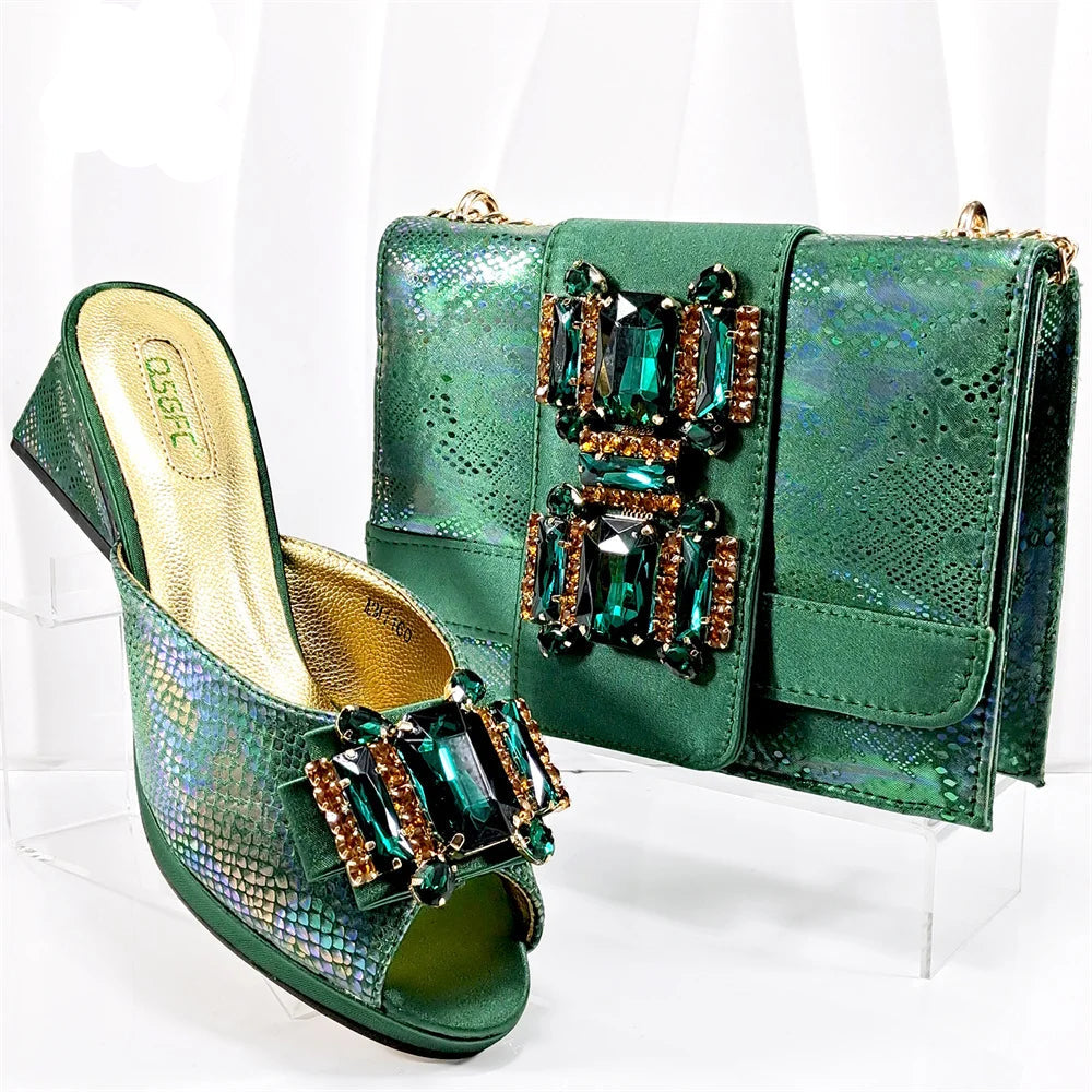 Italian New Arrivals Shoes and Bag Set in Green Color High Quality Specials Design Slipper with Crystal for Wedding Dress