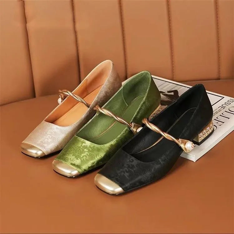 2026 Hot Sale Women's Versatile French Style Shallow Mouth Single Shoes Casual Lightweight Mary Jane Shoes