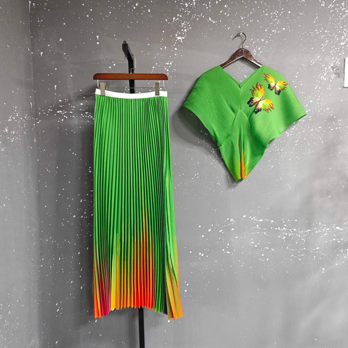 LANMREM Pleated Print Womsn's Two Pieces Set Fashion Loose Batwing Short Sleeve T-shirt And Elastic High Wiast Skirt 2DB5661