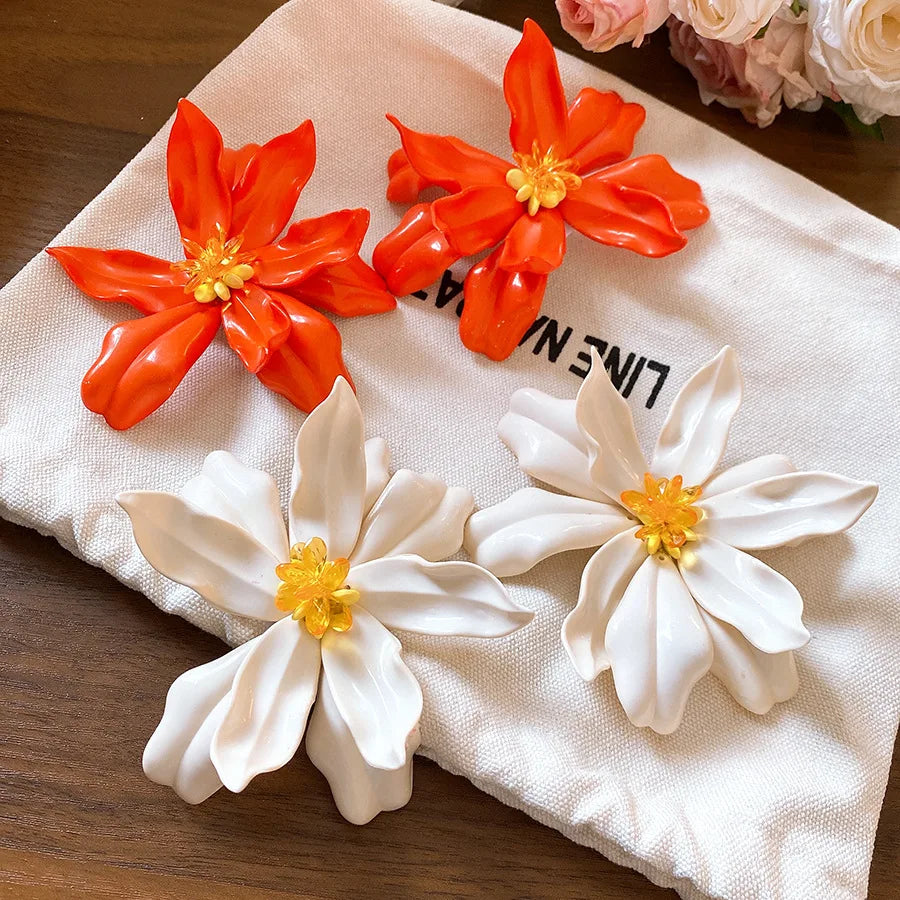Bohomian Super Large Acrylic Flower Stud Earrings for Women Glass Petals Floral Earring Beach Vacation Charms