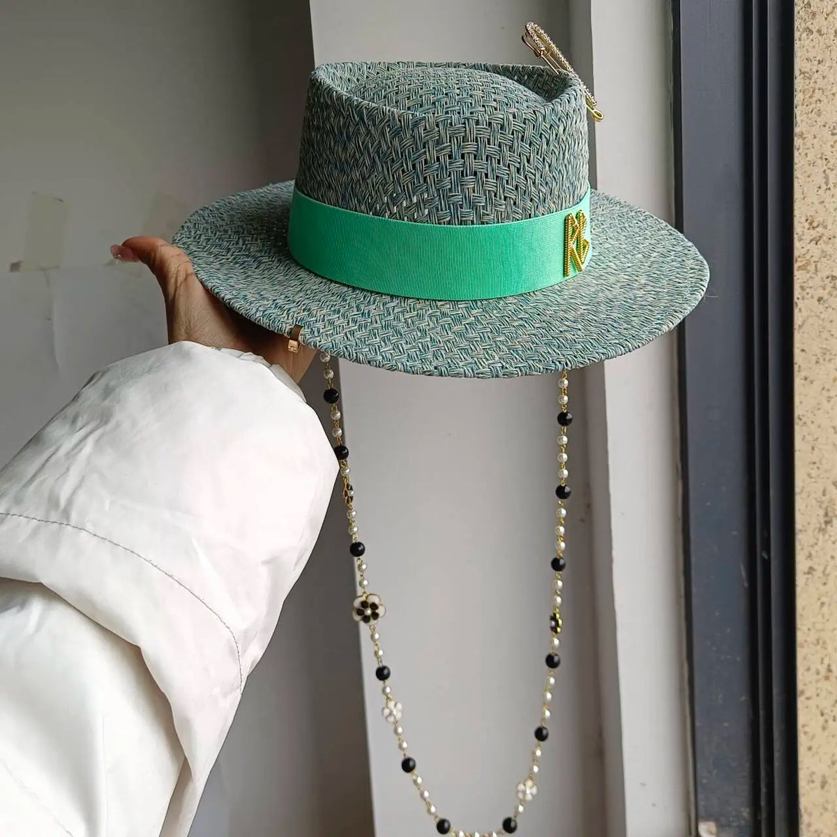 Women's Shiny Straw Sun Hat | Hepburn Style Beach Hat