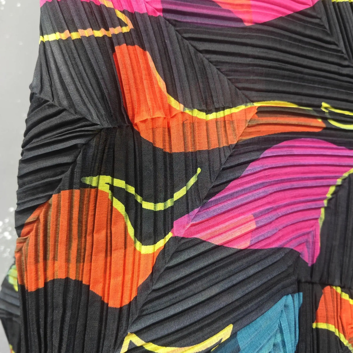 LANMREM Large Size Pleated Dress For Women Turtleneck Printing Loose Dresses Female Casual Clothing 2025 Spring New 2DB2113
