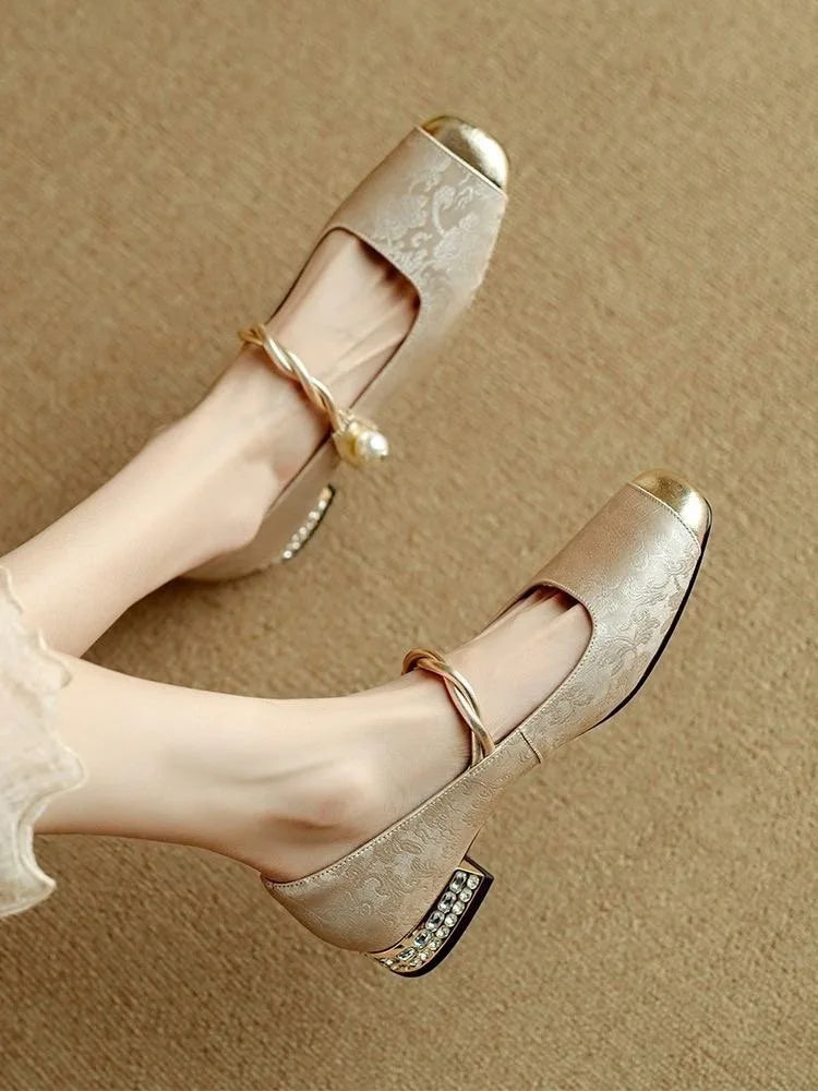 2026 Hot Sale Women's Versatile French Style Shallow Mouth Single Shoes Casual Lightweight Mary Jane Shoes