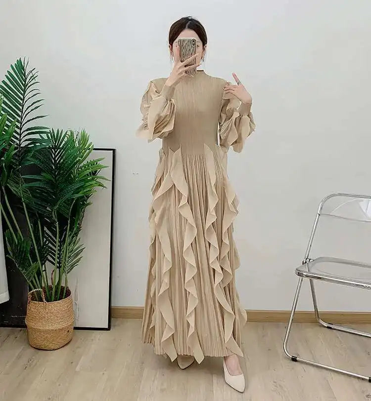 LANMREM Elegant Pleated Dress For Women Stand Collar Puff Sleeves High Stretch Personalized Dresses 2025 Spring New 2Z2817