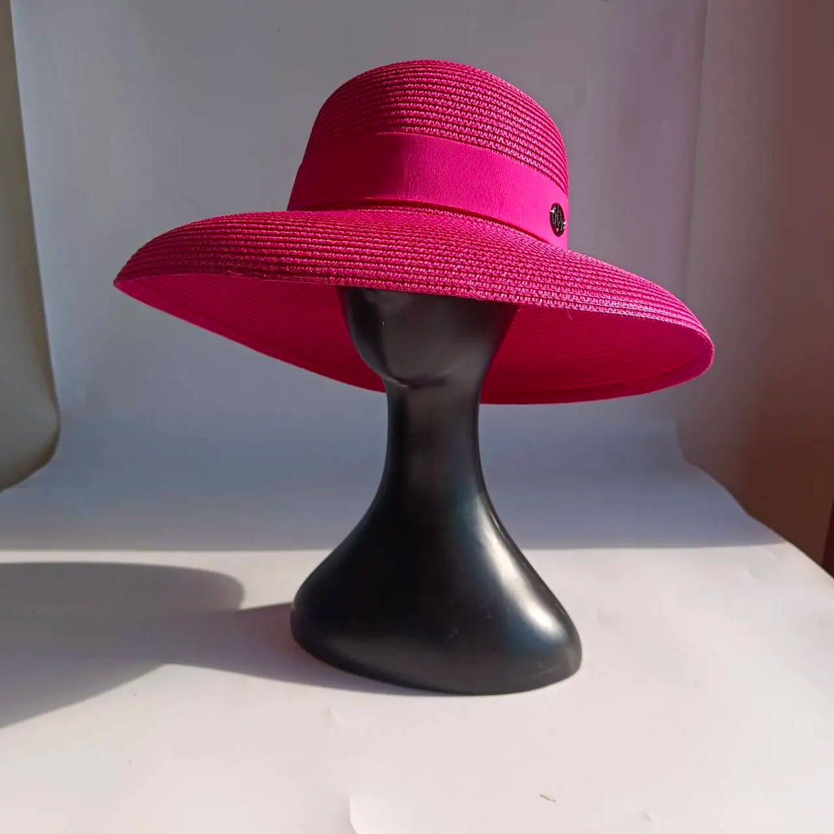 Women's Shiny Straw Sun Hat | Hepburn Style Beach Hat