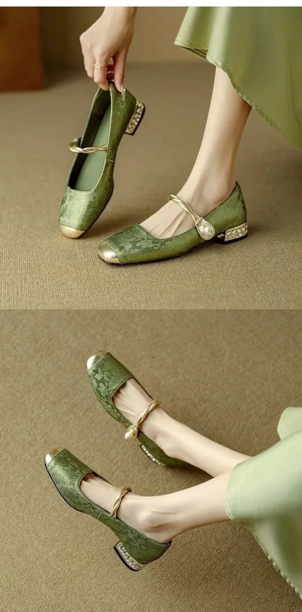 2026 Hot Sale Women's Versatile French Style Shallow Mouth Single Shoes Casual Lightweight Mary Jane Shoes