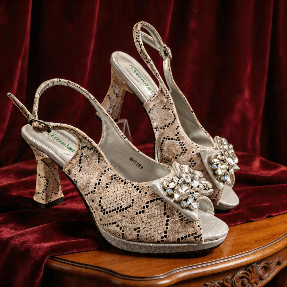 New Arrive Peep Toe Heels Bigger Size for Women 2026 Elegant Party Pink Color Diamond Pumps Italian Shoes and Bags Matching Set