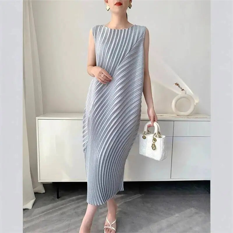 LANMREM Handmade Pleated Women's Sleeveless Summer Dress Wave Pattern Irregular Loose O-neck Mid-Length Pleated Dresses 2DB4814