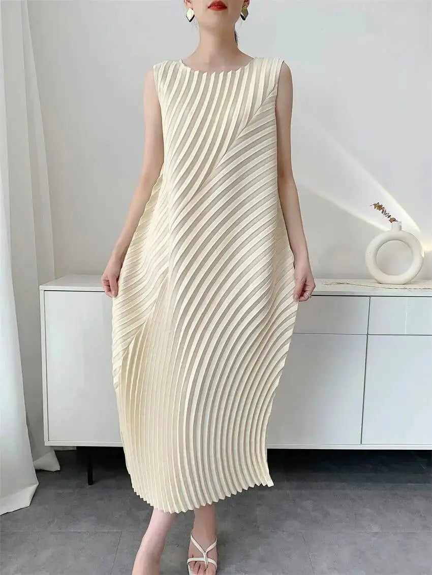 LANMREM Handmade Pleated Women's Sleeveless Summer Dress Wave Pattern Irregular Loose O-neck Mid-Length Pleated Dresses 2DB4814