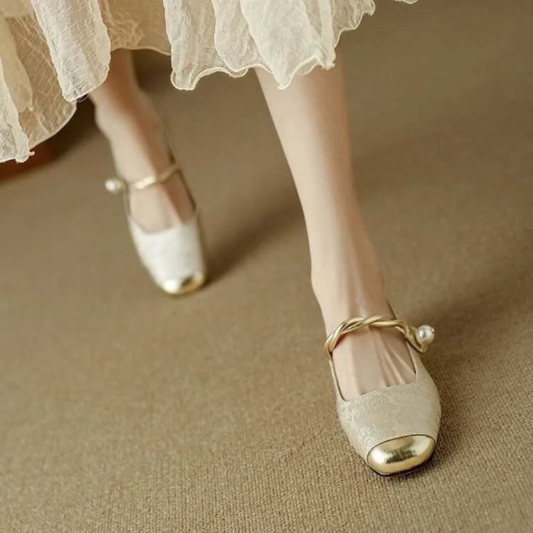 2026 Hot Sale Women's Versatile French Style Shallow Mouth Single Shoes Casual Lightweight Mary Jane Shoes