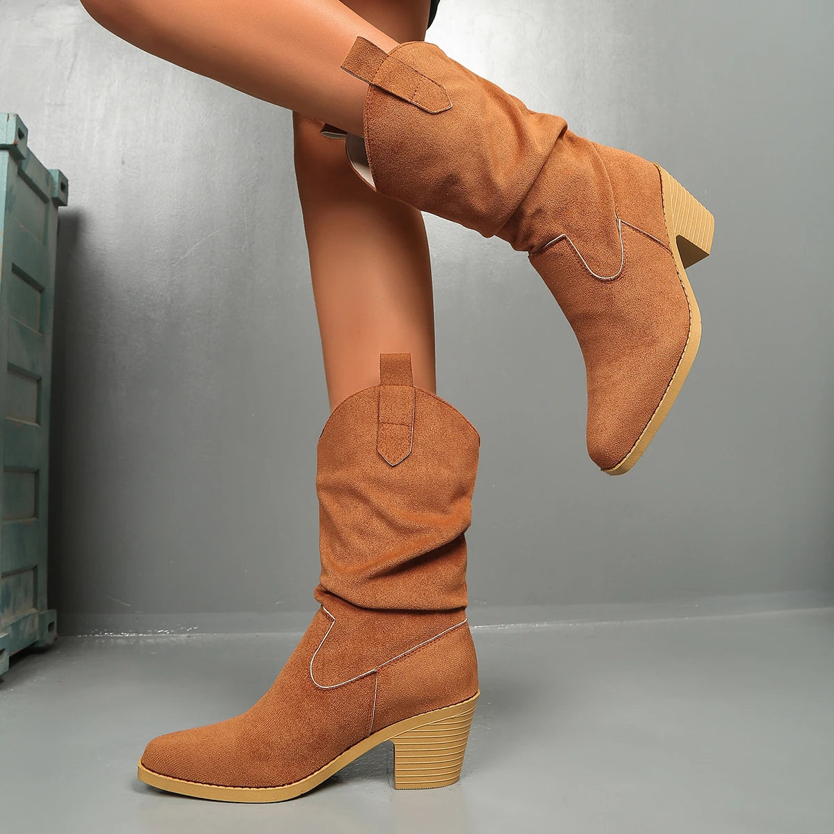 Winter Elegant Pointed Sexy Suede Midsole Boots Fashionable Hot Selling New Comfortable Large Size Women's Riding Boots