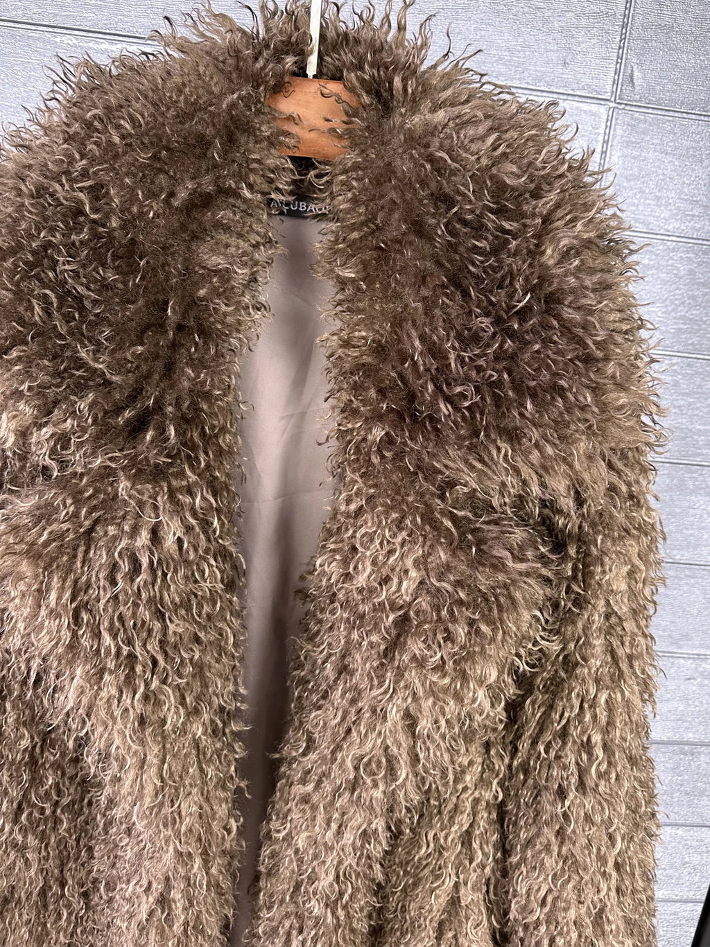 LANMREM Colorful Women's Furry Coat Rose Pink Faux Fur Coat Suit Collar Autumn Winter Thick Cardigan Long Overcoat Chic 2DB5859