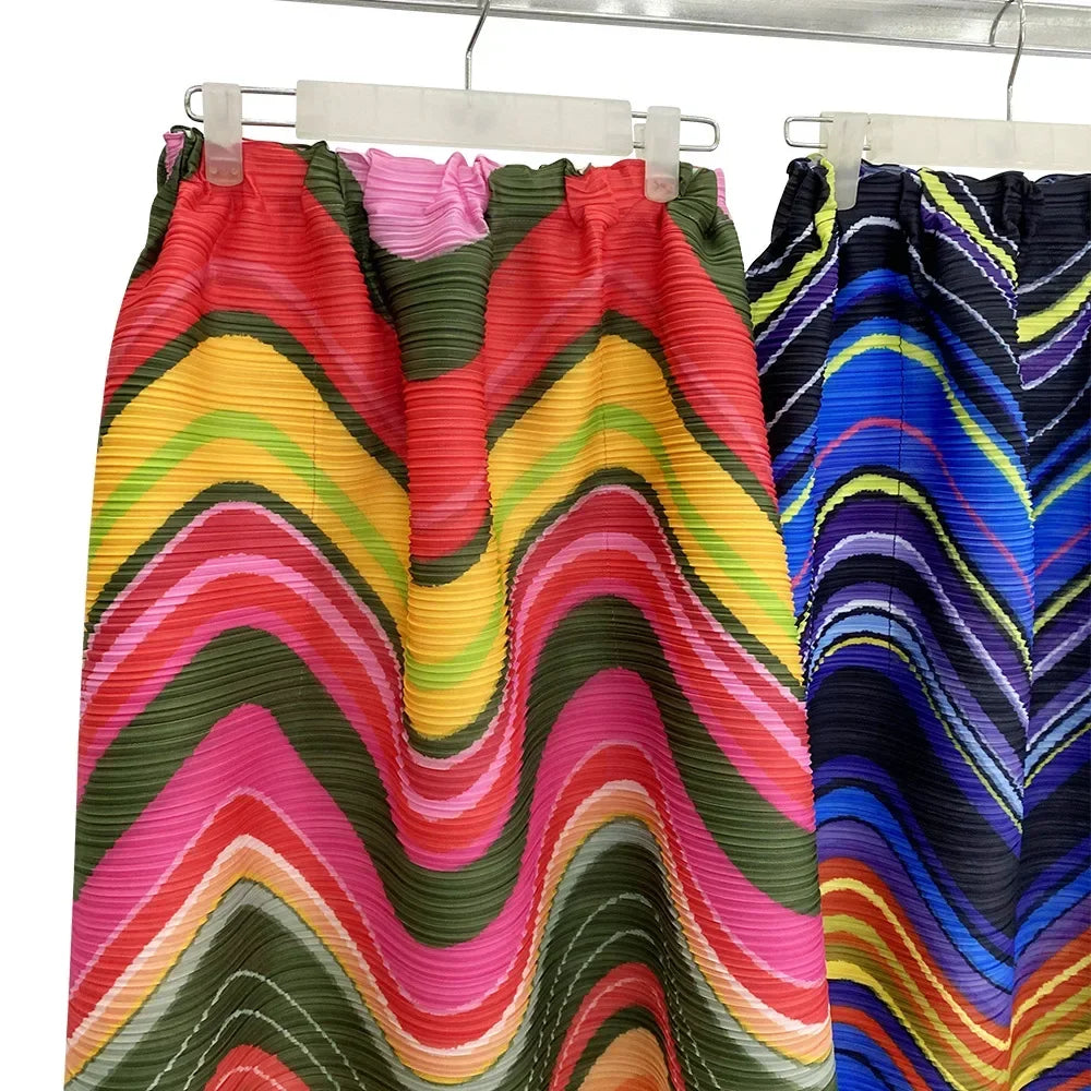 2025 Spring New Women's 2 Piece Set Miyake Pleated Top Fashion Stripe Age Reducing Suit Fashionable Matching Printed Half Skirt
