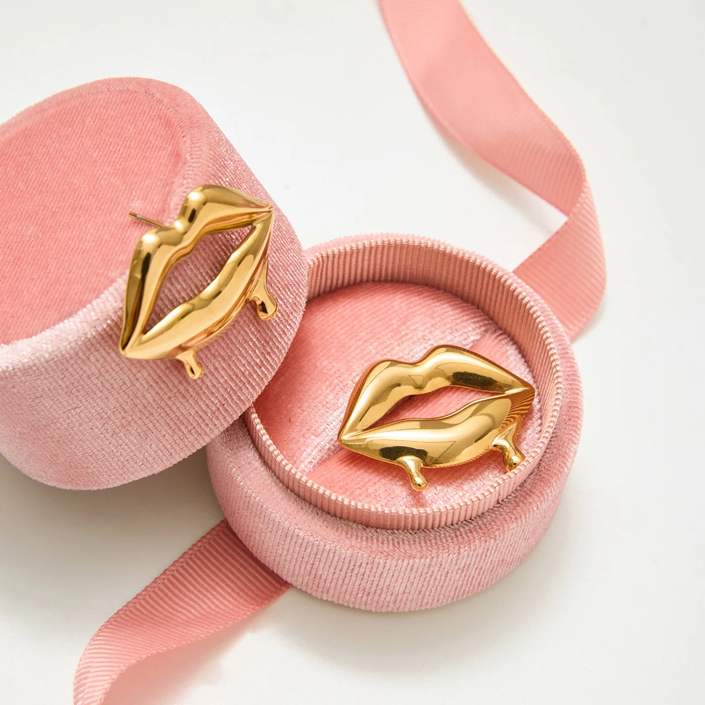 Zora Sweet And Romantic 18K Gold Color Plated Liquid Melted Lip Earrings Hypoallergenic Waterproof Stainless Steel Women Jewelry