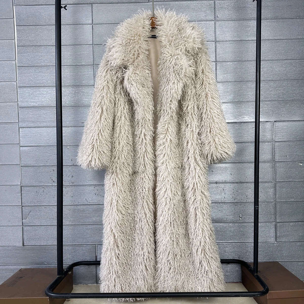 LANMREM Colorful Women's Furry Coat Rose Pink Faux Fur Coat Suit Collar Autumn Winter Thick Cardigan Long Overcoat Chic 2DB5859
