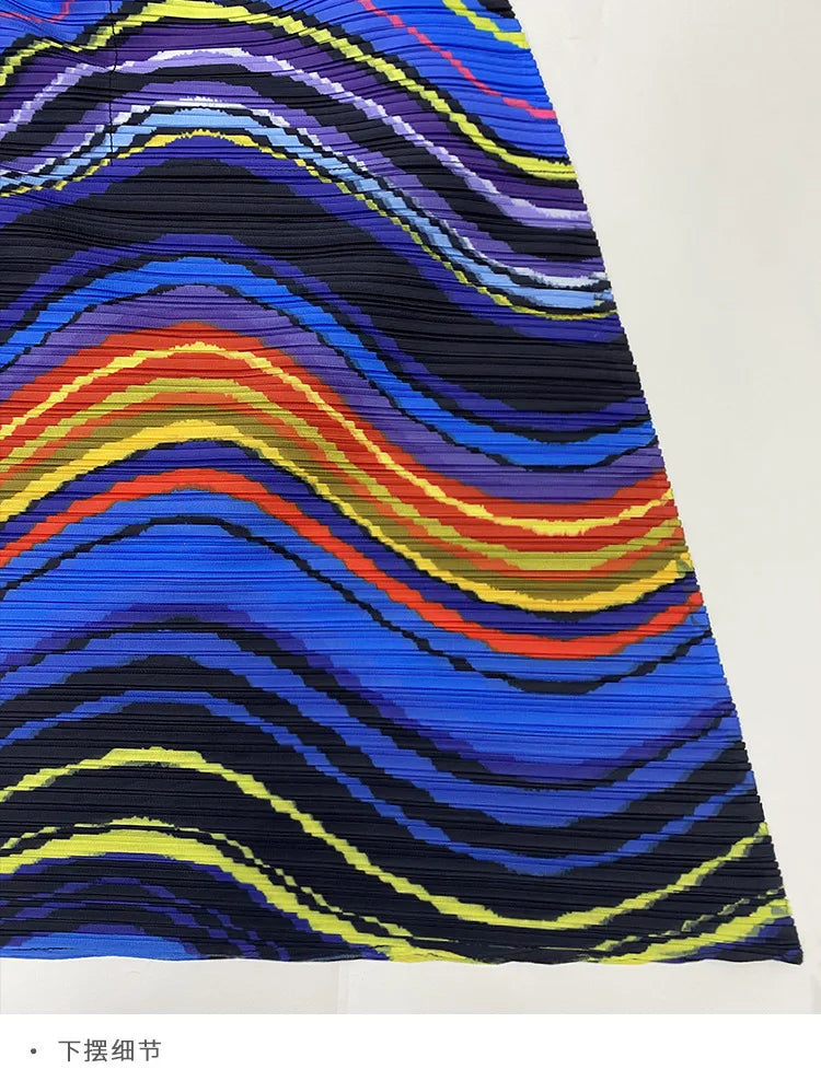 2025 Spring New Women's 2 Piece Set Miyake Pleated Top Fashion Stripe Age Reducing Suit Fashionable Matching Printed Half Skirt