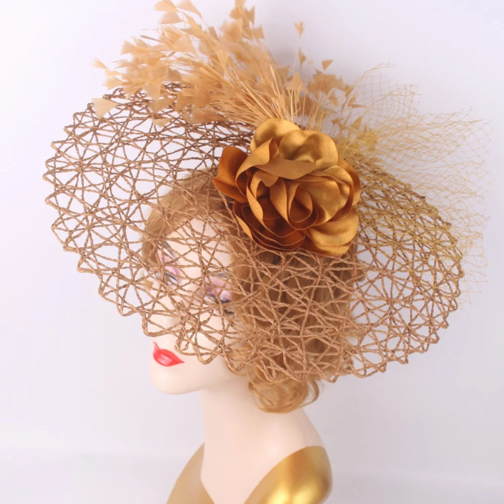 Serre-tête bibi floral – Chapeau pillbox de mariée et de cérémonie