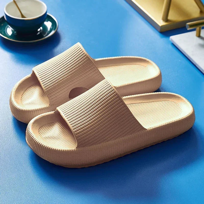 EVA Thick Sole 4cm Bathroom Slippers Cloud-Like Comfort Home Use Couple Height Increasing Indoor Solid Color Summer Sandals