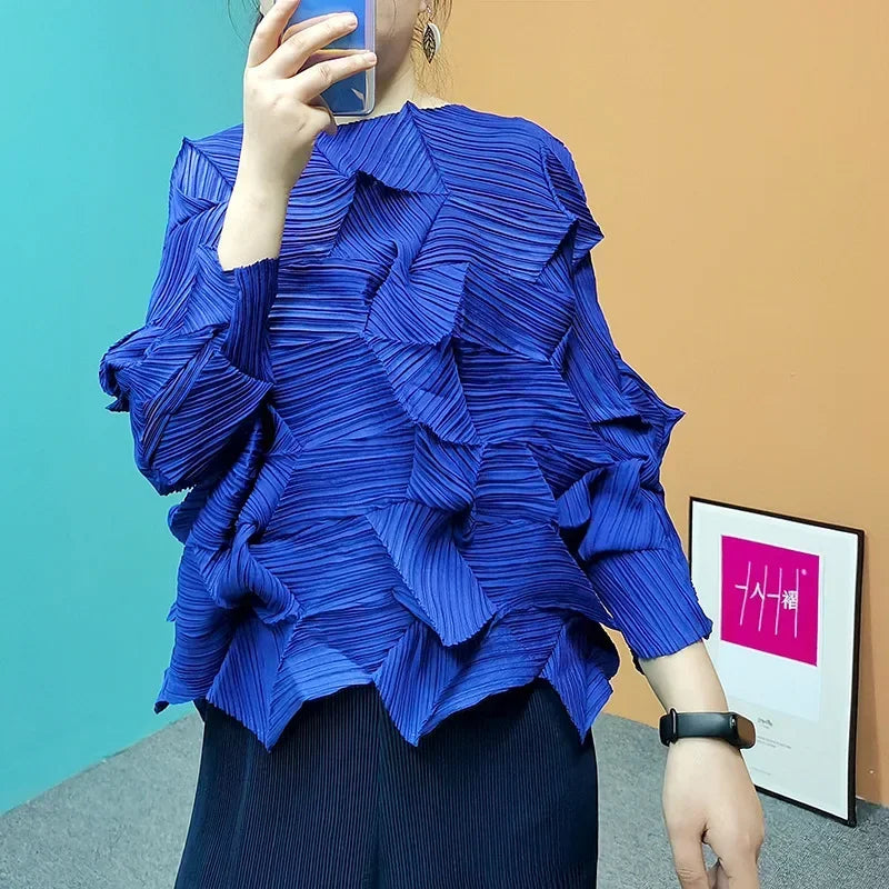 Women's Casual Pleated T-Shirt | Irregular Design Loose Solid Colour Pullover Top | Spring 2025 | AvantBah