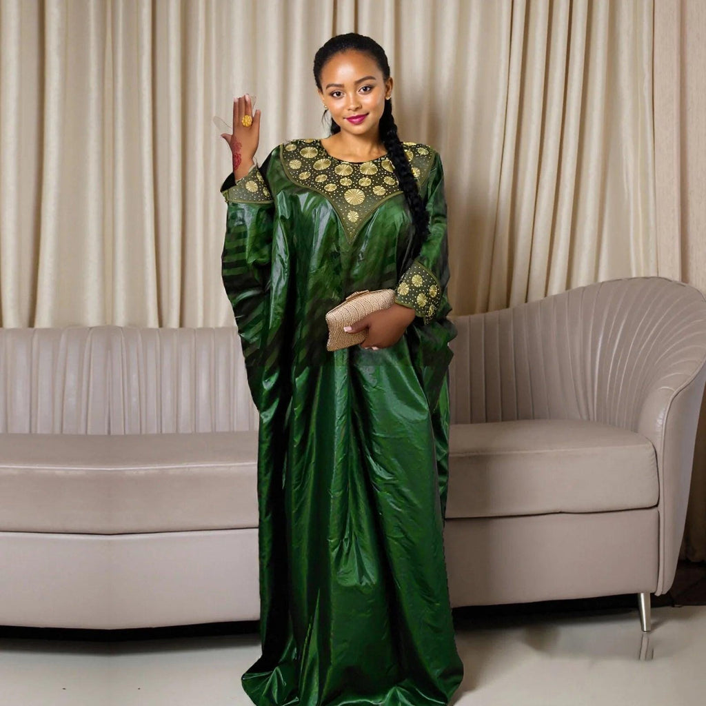 Robe Boubou Abaya Bazin Riche Grande Taille : Vêtement Traditionnel Africain Brodé pour Femmes pour Fête et Mariage