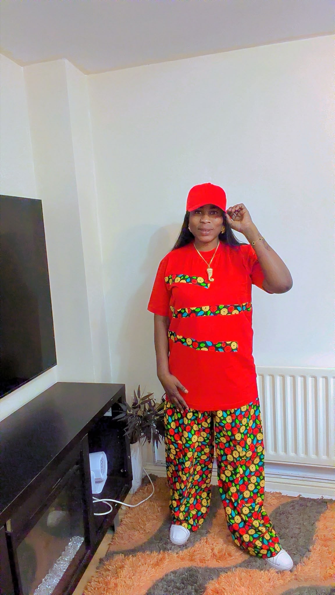 Women’s Three-Piece T-Shirt, Trousers & Hat Set